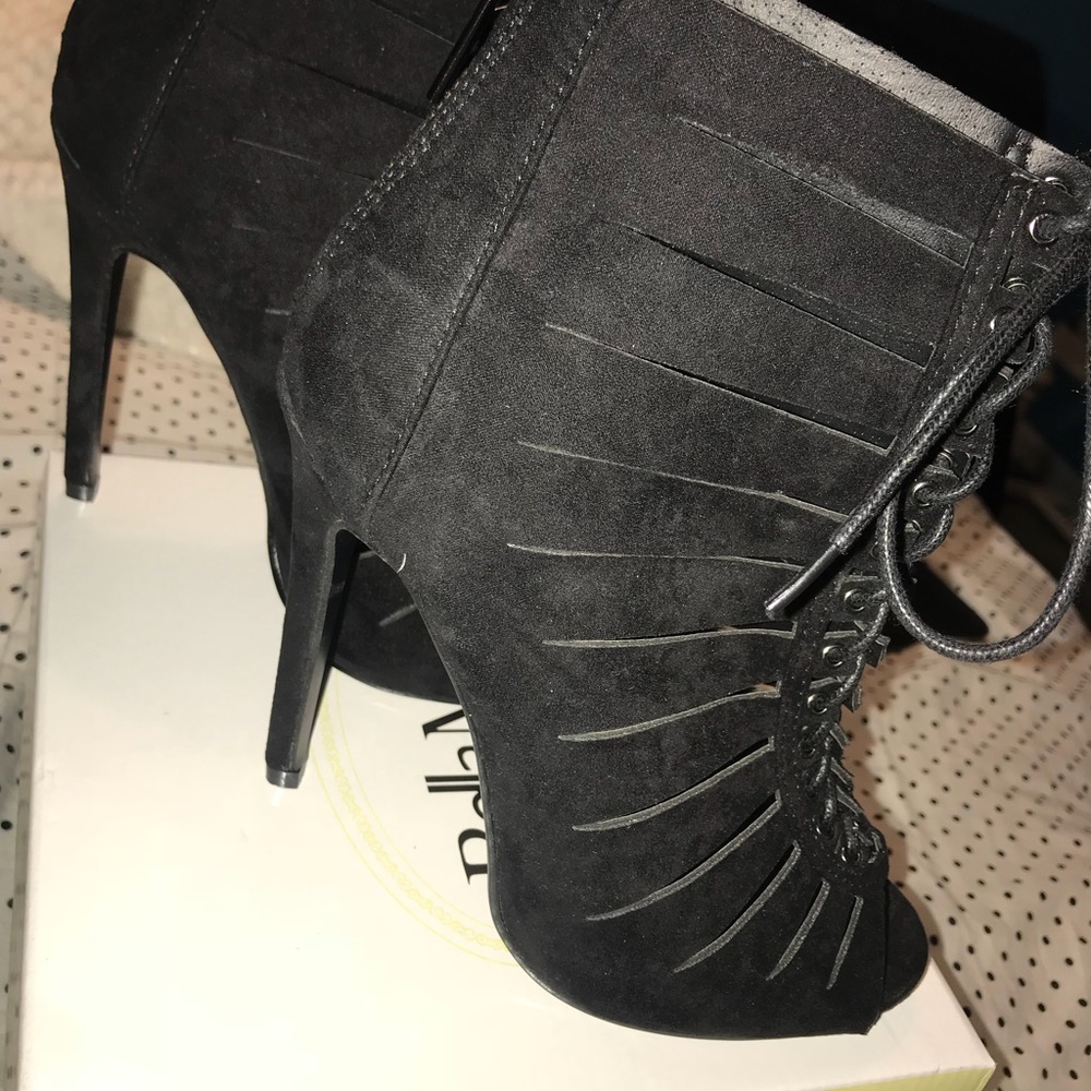 Black lace up booty heel